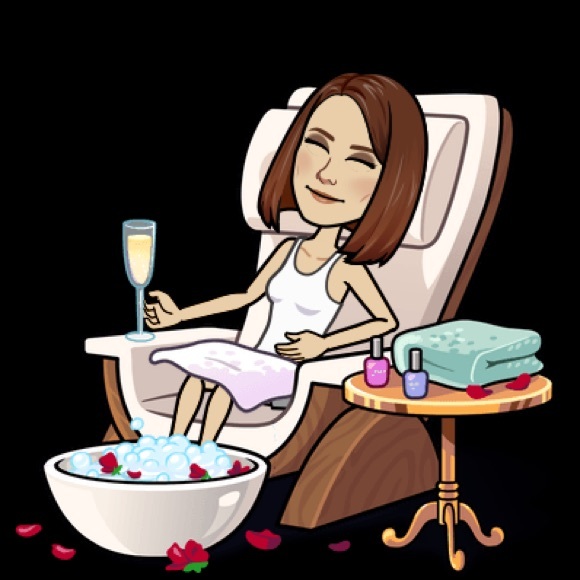 Meet your Posher, Sassy Lil Hippie - Picture 2 of 4